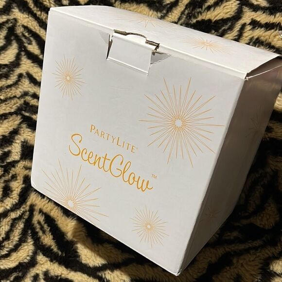 PARTYLITE Electric Scent Glow Warmer Amaretto Swirl mosaic glass design NIB - Picture 6 of 10